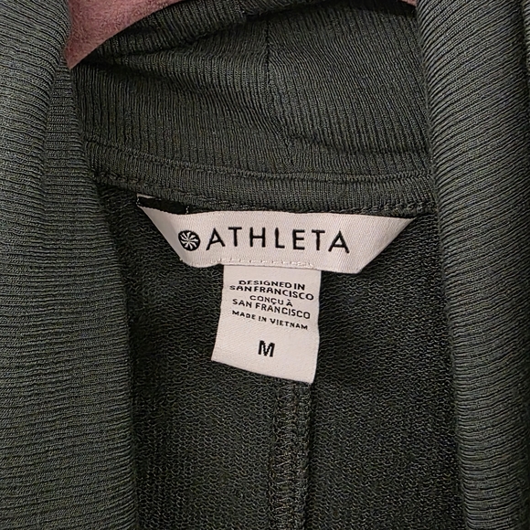 Athleta Balance Wrap Cardigan in Dark Loden Green Size Medium EUC - Picture 3 of 10